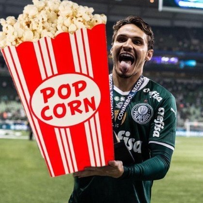 SEP MEMES on X: RAPHAEL VEIGA JOGA FÁCIL  / X