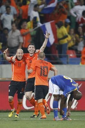 Copa do Mundo 2010 - Quartas de final - Brasil 1 x 2 Holanda - Gol: Robinho