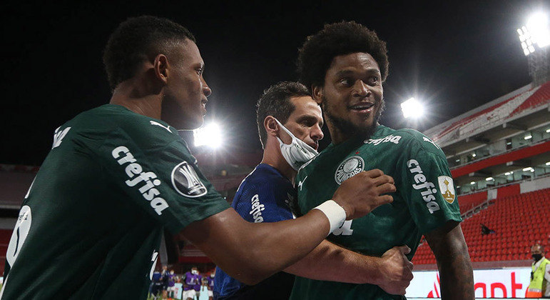 Copa Libertadores de 2020 - Em uma campanha marcada por confrontos acessíveis nas primeiras fase do mata-mata (Delfín e Libertad) e a troca de Luxemburgo por Abel Ferreira, o Palmeiras se deparou com o River Plate na semifinal. No Monumental de Ñunez, o Verdão fez uma partida perfeita e venceu por 3 a 0.