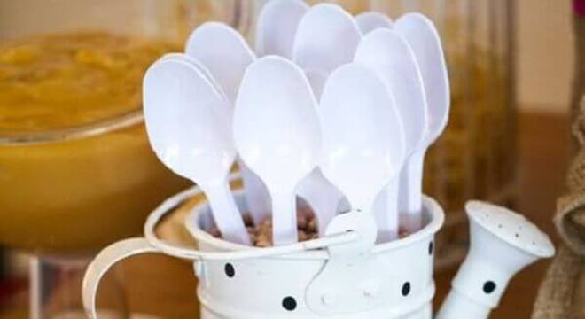 copinhos personalizados com estampa de vaquinha para festa infantil fazendinha