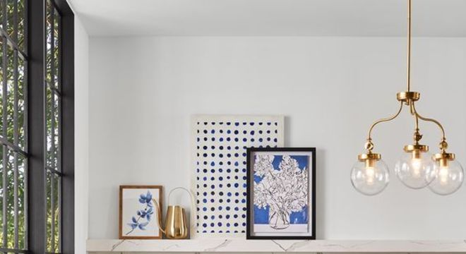 Cor do ano com enfeites metalizados