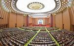 No campo político-militar, Pyongyang intensificou os testes com mísseis no último trimestre do ano. A primeira grande movimentação, porém, aconteceu dentro do Parlamento da Coreia do Norte, que tornou o status nuclear do país 'irreversível'