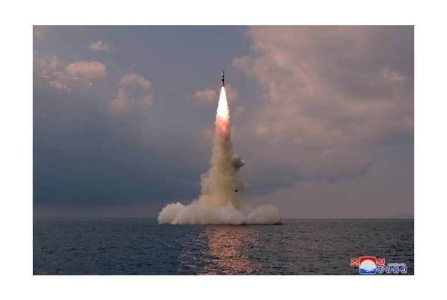 Em outubro de 2019, a Coreia do Norte testou um novo tipo de míssil balístico lançado de submarino (SLBM, na sigla em inglês) do mar em sua costa leste. O lançamento aconteceu um dia após o país anunciar a retomada de conversas com os Estados Unidos sobre o encerramento de seu programa nuclear. O lançamento foi visto por analistas como o teste mais provocador da Coreia do Norte desde o início de conversas com os EUA, em 2018