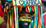 Torcida leva o amor à África na cabeça antes da partida entre Gana e Coreia do Sul na Copa
