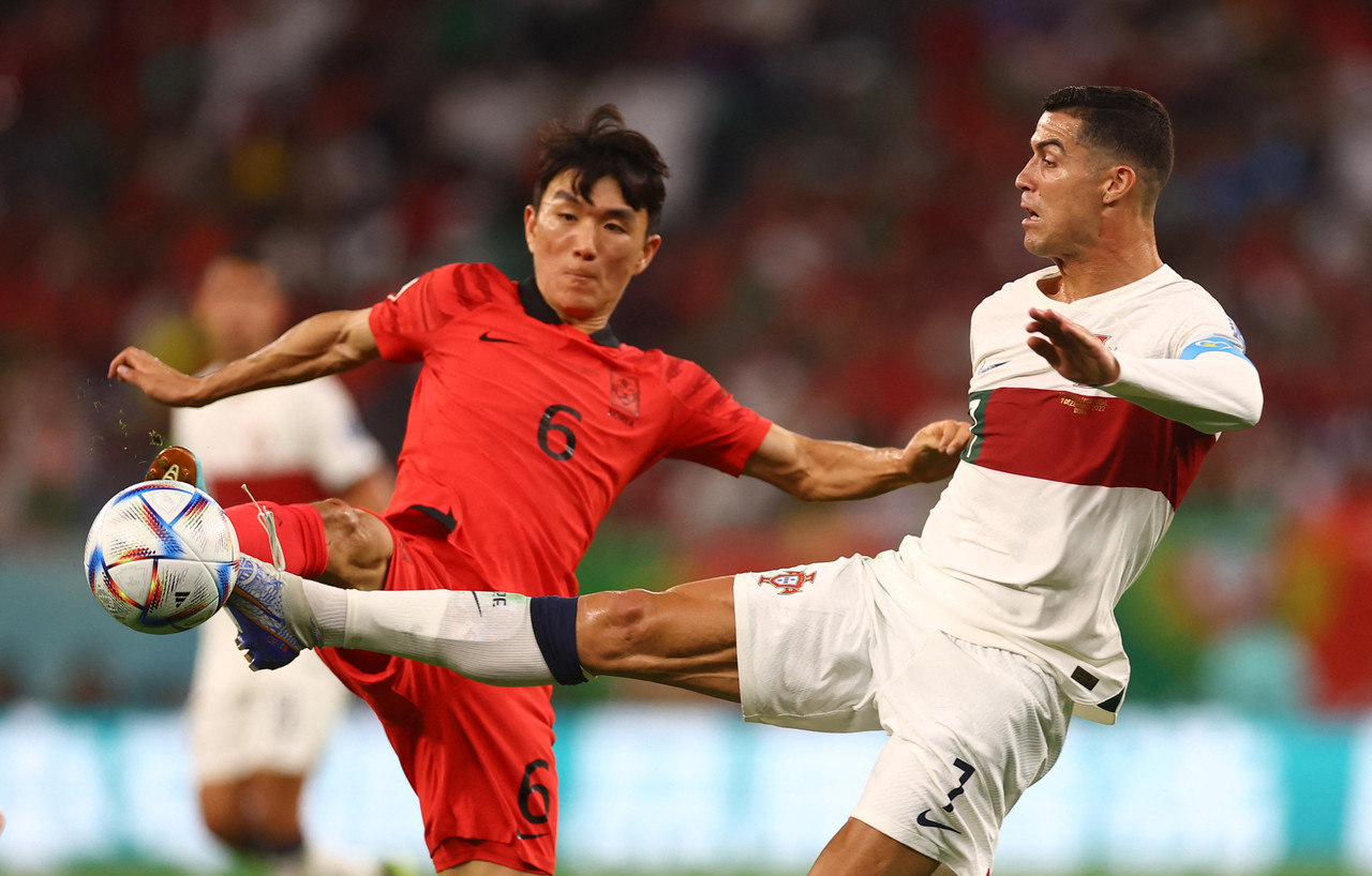 Coreia do Sul vence Portugal e avança às oitavas de final da Copa