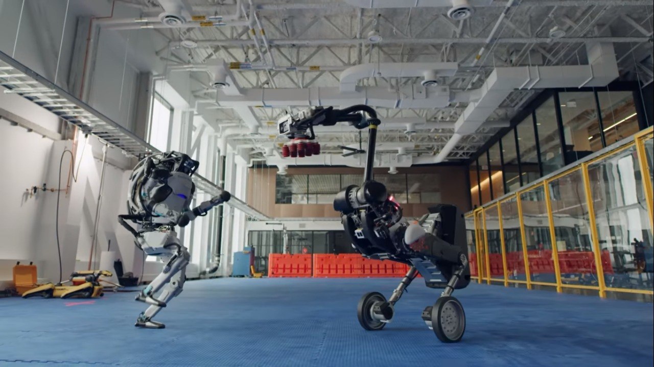 Maratona de robôs no Japão