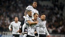 Corinthians chega ao 4º jogo seguido sem sofrer gol em Itaquera