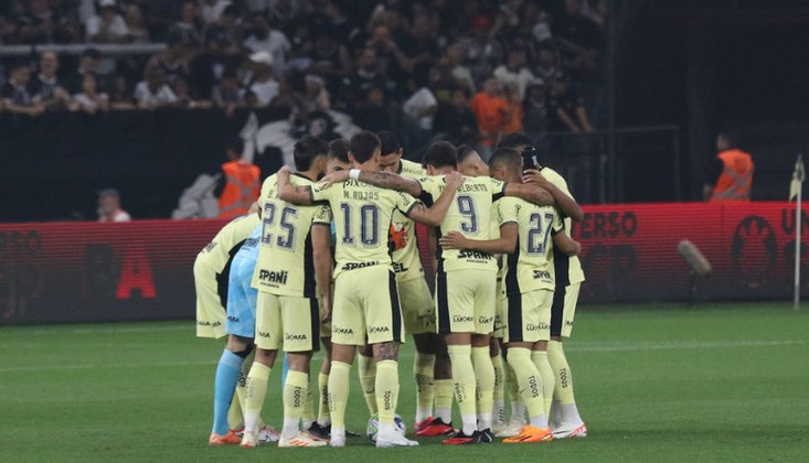 2. Jejum visitanteO Timão vai à Arena Castelão com a missão de quebrar um jejum: ele não ganha como visitante há dois meses. Do Fortaleza, em específico, ele não leva a melhor desde 2019 — foram três vitórias do Leão e um empate