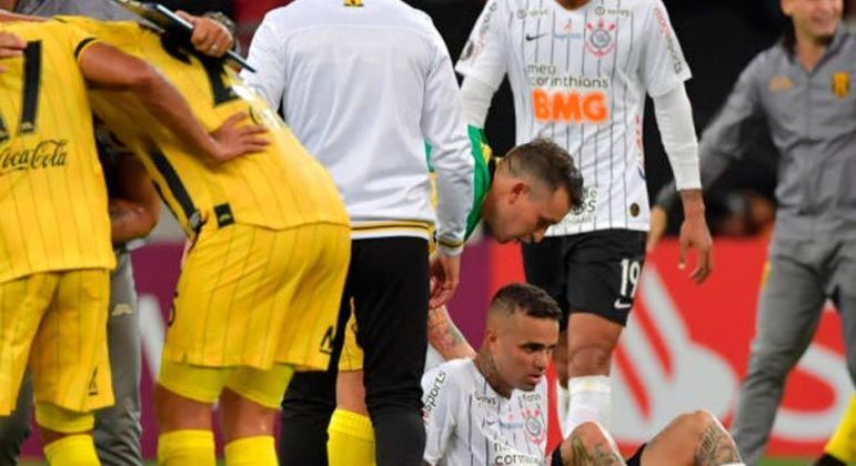 CORINTHIANS: 15 participações (1977, 1991, 1996, 1999, 2000, 2003, 2006, 2010, 2011, 2012, 2013, 2015, 2016, 2018 e 2020).