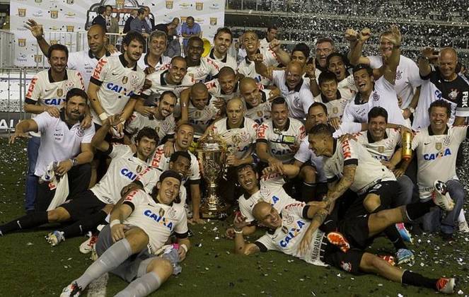 Corinthians — Campeão em 2013 contra o Santos