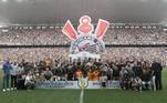 Brasileirão 2015Campeão do 1º turno: CorinthiansCampeão: Corinthians