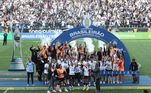 O Corinthians Feminino foi o grande campeão do Campeonato Brasileiro feminino. A final, disputada contra o Internacional, terminou com uma goleada do Timão, que venceu por 4 a 1. Jaqueline, Diany, Vic Albuquerque e Jhennifer foram as responsáveis pelos gols das Brabas do Coritnhians