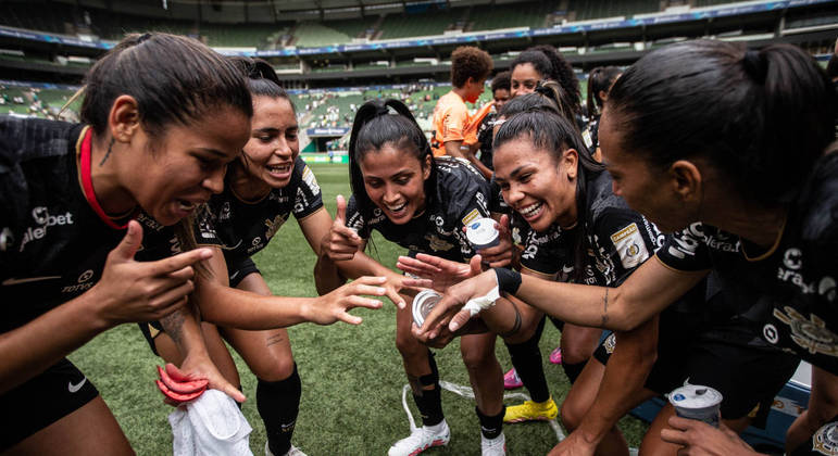 CBF divulga horários e local das semifinais do Brasileirão Feminino