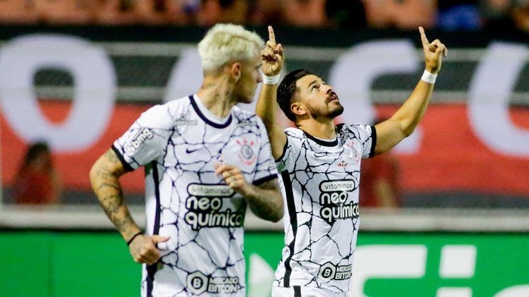 Corinthians - Com nove patrocinadores, contando a chegada da Taunsa, o Corinthians espera faturar R$ 111 milhões em 2022