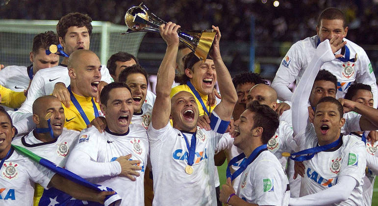 Como o Corinthians é campeão mundial sem ter a Libertadores?