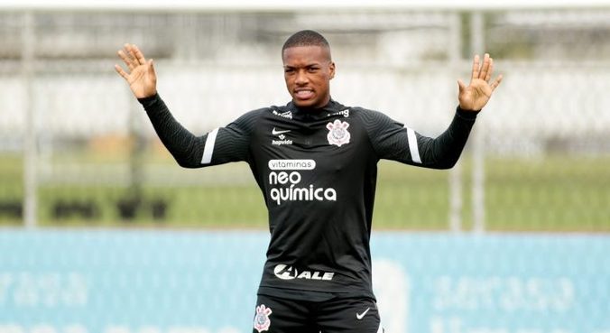 Volante Xavier sentiu no jogo contra o Botafogo-SP, em Ribeirão Preto