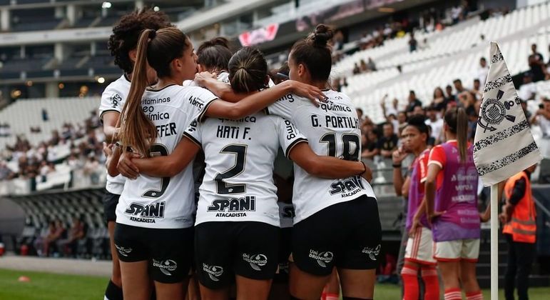 Em 2023, o Corinthians se tornou bicampeão da Supercopa Feminina
