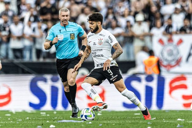 O atacante Yuri Alberto