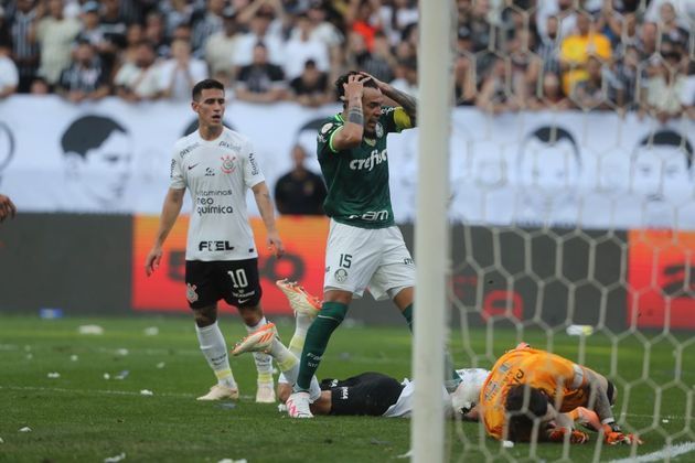 Corinthians consegue evitar gol do Palmeiras em lance do segundo tempo da partida