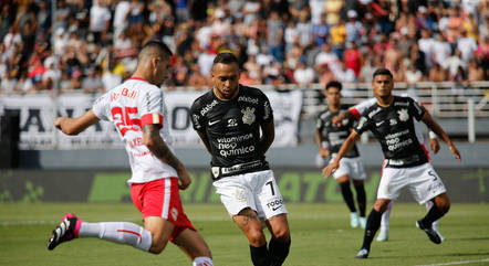 Corinthians perdeu para o RB Bragantino no Paulistão deste ano