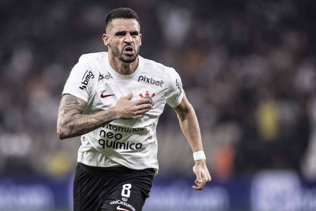 Se algum dia pareceu acabado, Renato Augusto provou contra o São Paulo, no jogo de ida das semifinais da Copa do Brasil 2023, que não está. O meia marcou os dois gols da vitória, para delírio do torcedor, e logo depois declarou seu amor ao Timão