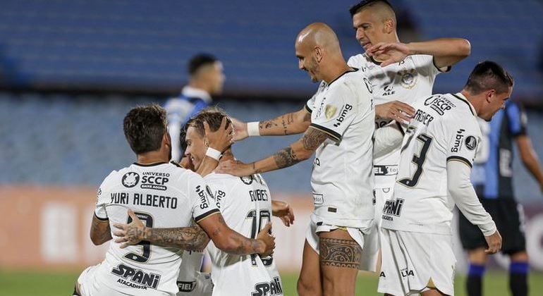 Corinthians vem embalado pela vitória na estreia da Copa Libertadores