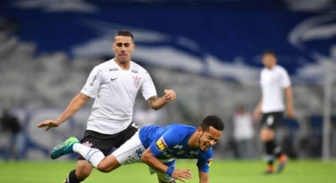 Corinthians venceu o Cruzeiro por 2 a 0