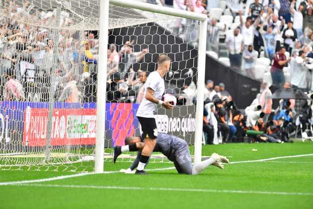 Jefferson Paulino lamentou o empate do Corinthians