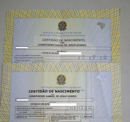 E pra quem acha que &eacute; brincadeira, o pai tamb&eacute;m prova que os nomes s&atilde;o verdadeiros e registrados em cart&oacute;rio!