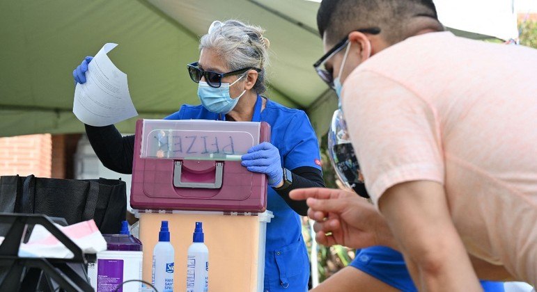 Cerca de 2/3 das crianças com mais de 12 anos da Califórnia já foram vacinadas
