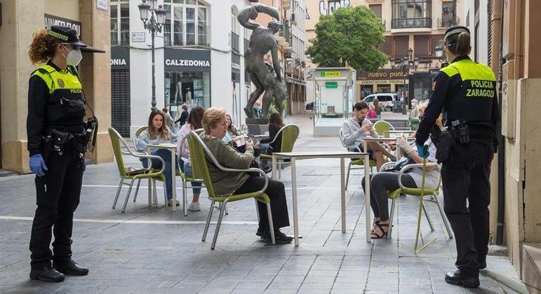 España necesita un ‘pasaporte gubernamental’ para detener nuevos casos – Noticias