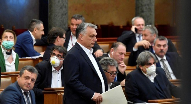 Países da União Europeia criticaram poderes obtidos por Viktor Orbán na Hungria