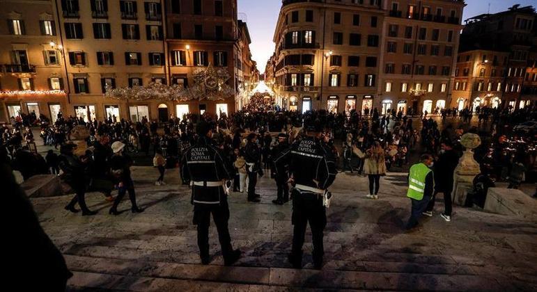 A Prefeitura de Roma cancelou a tradicional festa de Ano-Novo