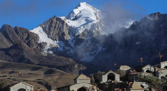 Alpinistas escalaram picos
 como o Huayna Potosí sem saber da pandemia