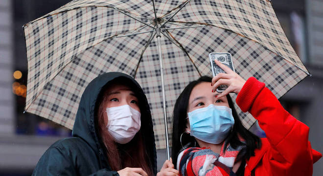 Asiáticos se tornaram alvo de racismo por medo do coronavírus