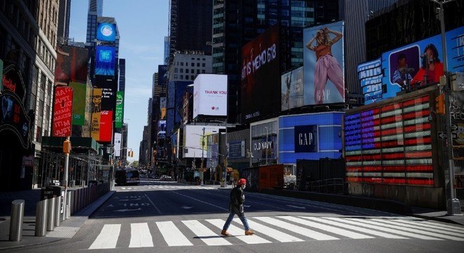 Nova York iniciou nesta segunda (8) primeira fase de reabertura do isolamento