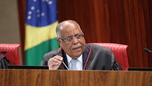 TSE homenageia Benedito Gonçalves, que pautou ações contra Bolsonaro