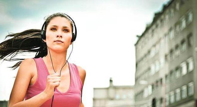 correr ouvindo música