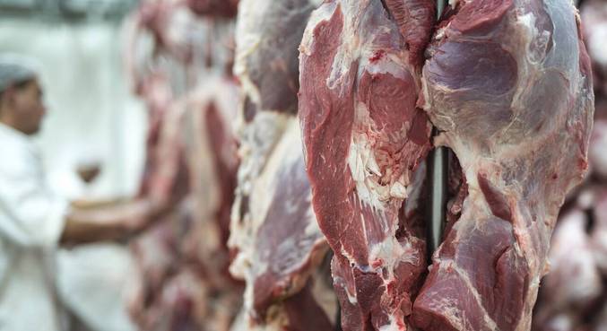 A venda da carne vermelha do Brasil para a China está suspensa a partir de hoje