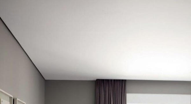 Cortina cinza para quarto neutro