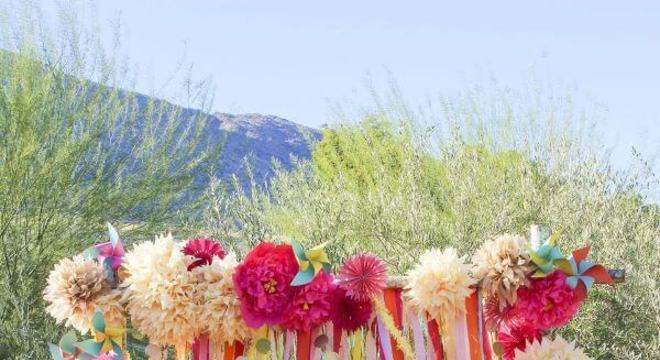 Cortina de papel crepom para decoração ao ar livre