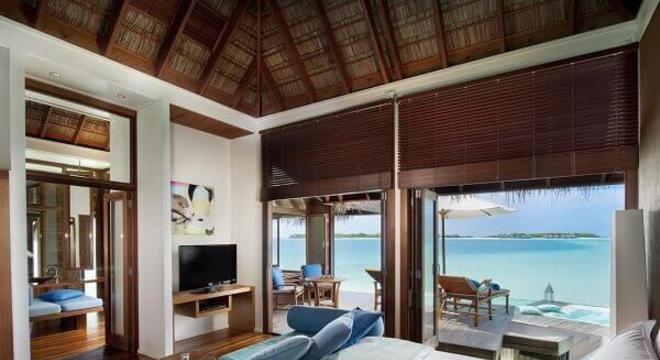 Cortina de vidro em quarto