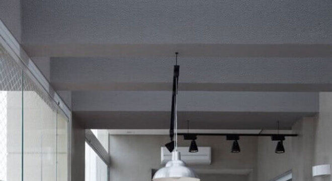 Cortina de vidro em sacada