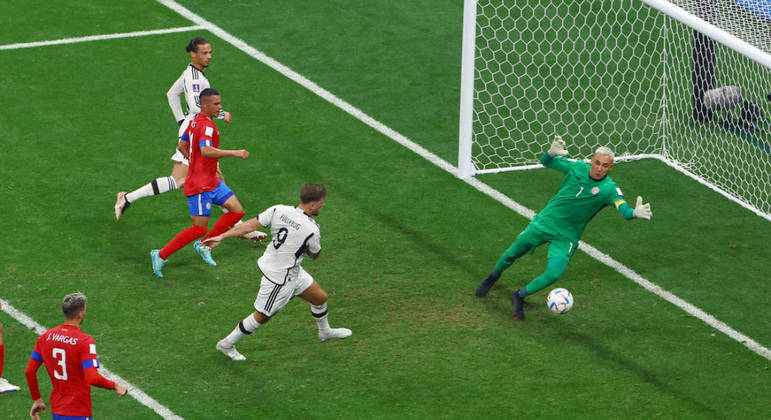 Niclas Fullkrug marca o quarto gol alemão na partida contra a Costa Rica