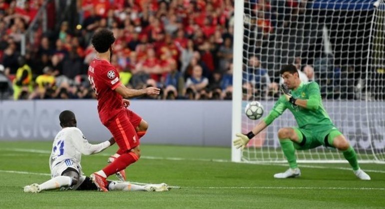 Vini Jr. lamenta derrota do Real Madrid e comenta golaço na Champions  League: 'É sempre especial', Esporte