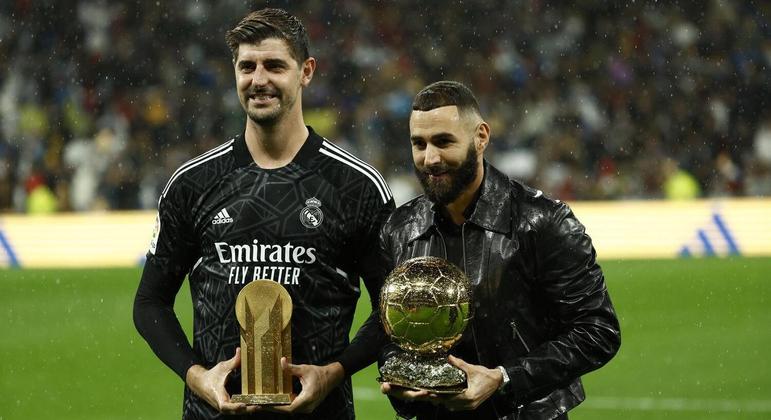 Courtois, Benzema e Militão não viajam com o Real para o Mundial, mas podem aparecer na final
