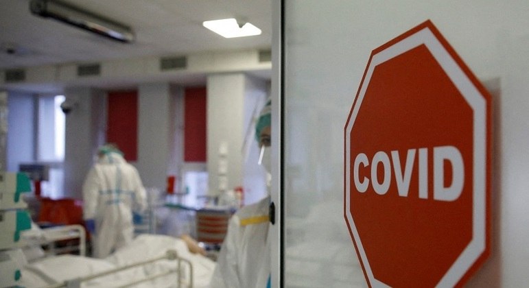 OMS diz que hospitais continuam recebendo casos graves de Covid