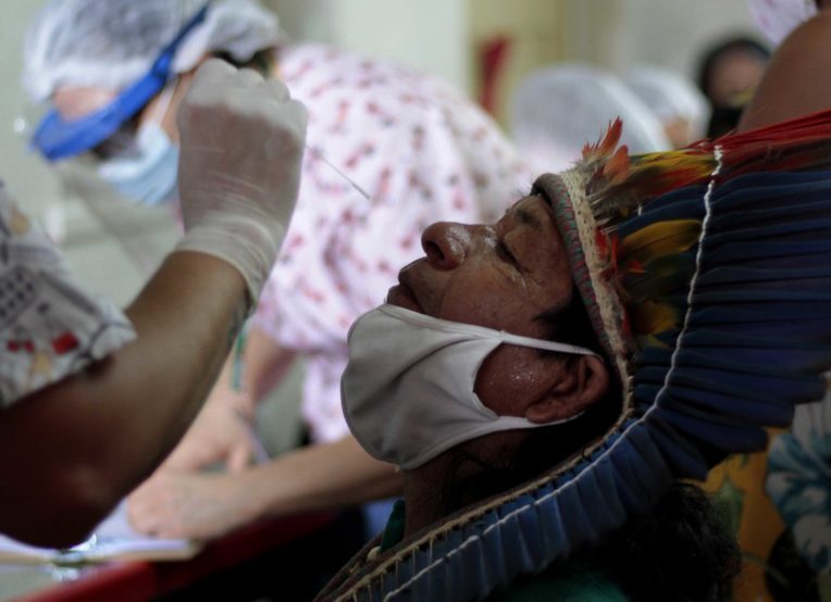 Pandemia de Covid-19 atingiu 162 povos indígenas no Brasil