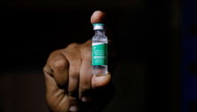 Vacina da AstraZeneca fabricada na Índia não está autorizada na UE 