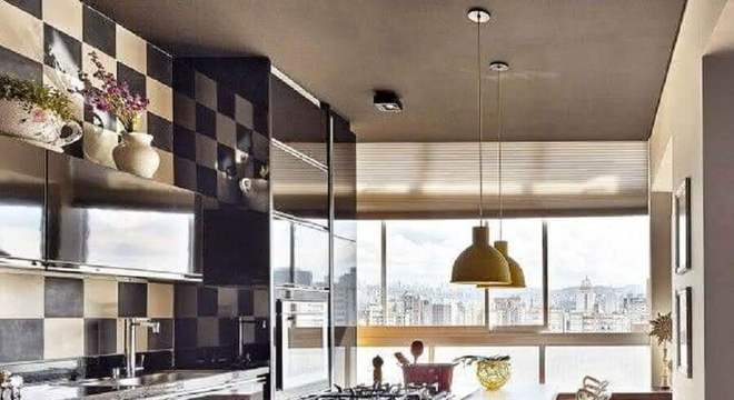 cozinha com ilha central com cooktop